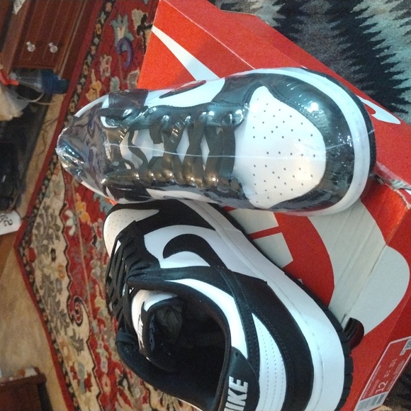 NWT Nike Panda Dunk Low Retro Size 12 - Picture 3 of 7
